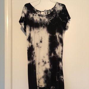 Tie dye t-shirt dress